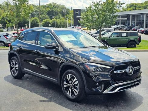 New 2026 Mercedes-Benz GLA 250 4MATIC image 1