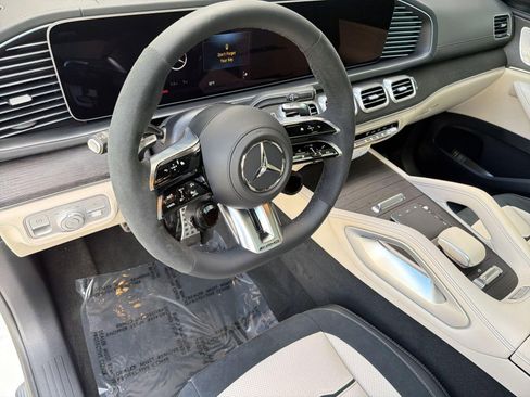 New 2026 Mercedes-Benz GLE 53 AMG 4MATIC Coupe image 4