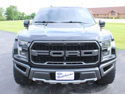 Used 2018 Ford F150 Raptor w/ Equipment Group 802A Luxury AWD/4WD image 2