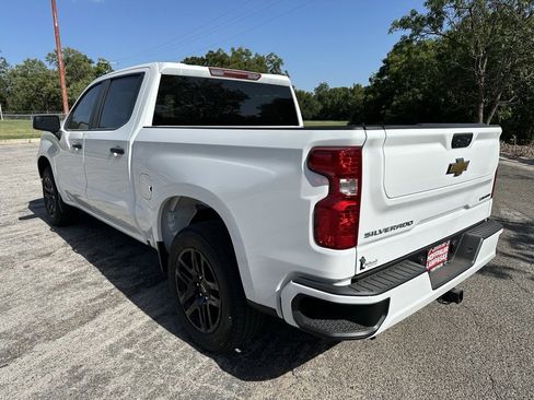 New 2025 Chevrolet Silverado 1500 Custom image 3