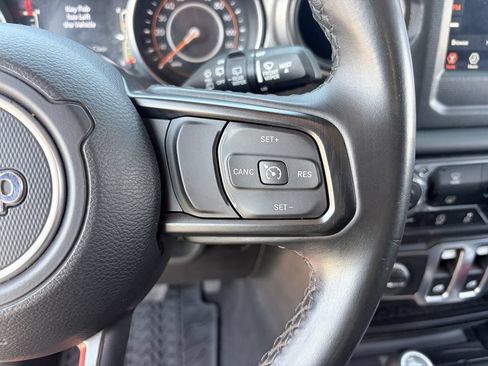 Used 2021 Jeep Wrangler Sport AWD/4WD image 21