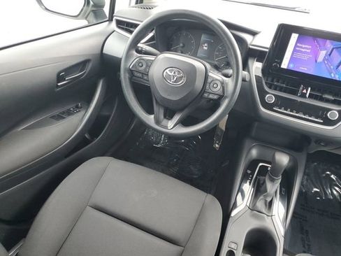 Used 2023 Toyota Corolla LE image 11