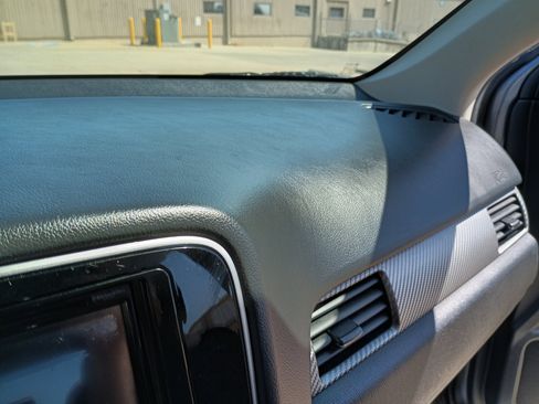 Used 2018 Mitsubishi Outlander ES image 32