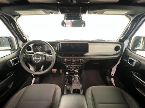 Certified 2024 Jeep Wrangler Sport S image 9