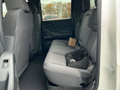 New 2026 Nissan Frontier SV w/ SV Convenience Package image 21
