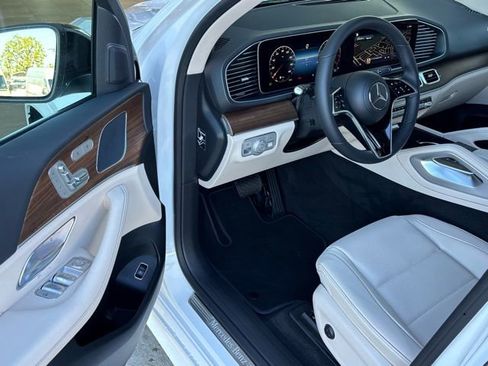 New 2026 Mercedes-Benz GLE 450 4MATIC image 8