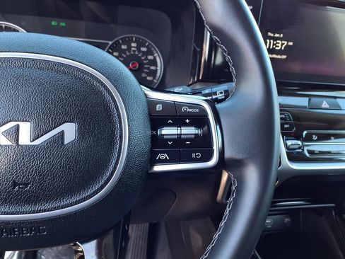 Certified 2022 Kia Sorento S image 18