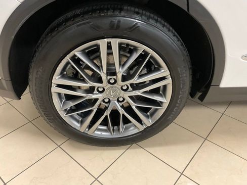 Certified 2023 Acura MDX SH-AWD w/ Advance Package image 8