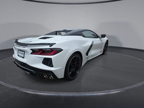 Used 2023 Chevrolet Corvette Stingray Premium Conv w/ Battery Protection Package RWD image 13
