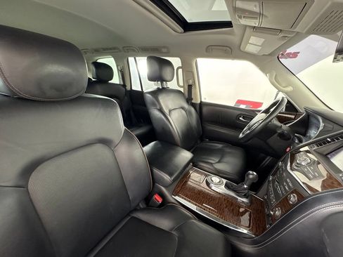 Used 2018 Nissan Armada Platinum w/ Interior Lighting Package RWD image 34