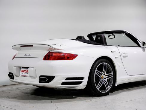 Used 2009 Porsche 911 Turbo AWD/4WD image 36