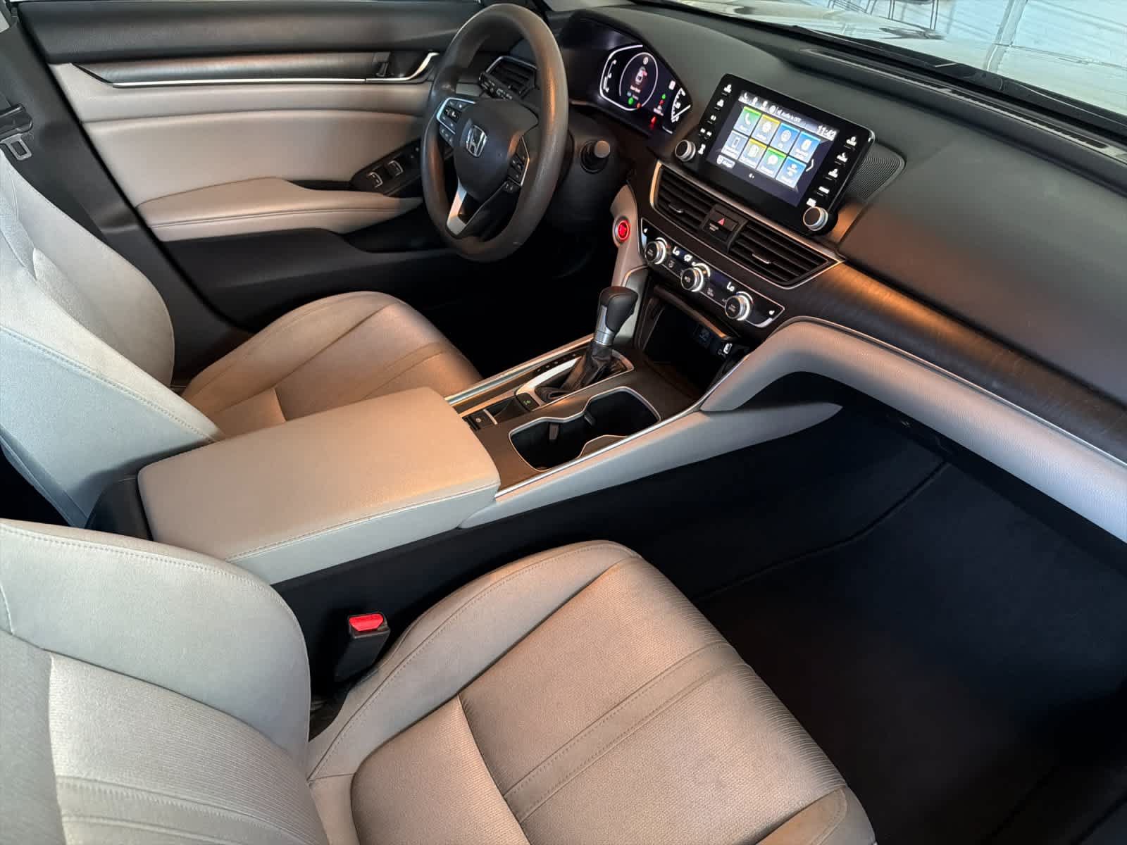 Used 2019 Honda Accord EX image 15