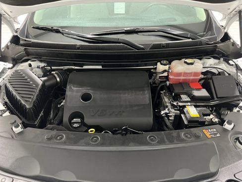 Used 2023 Buick Enclave Premium w/ LPO, Floor Liner Package image 31