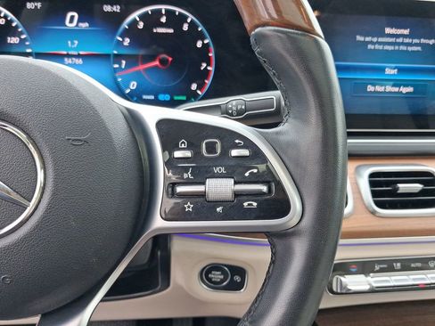 Used 2022 Mercedes-Benz GLS 450 4MATIC image 22
