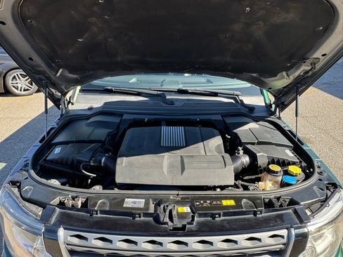 Used 2015 Land Rover LR4 HSE image 38