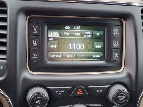 Used 2017 Jeep Grand Cherokee Laredo w/ Quick Order Package 23E image 20