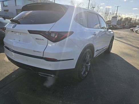 Used 2022 Acura MDX A-Spec image 8
