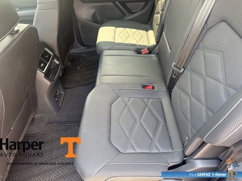 Used 2025 Volkswagen Atlas Cross Sport SE w/ Panoramic Sunroof Package AWD/4WD image 10