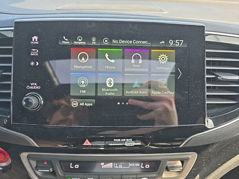 Used 2022 Honda Pilot Elite image 32
