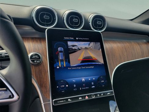 Certified 2026 Mercedes-Benz GLC 300 4MATIC image 27