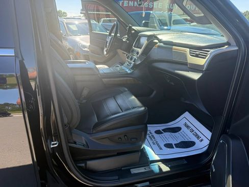 Used 2019 GMC Yukon Denali w/ Denali Ultimate Package AWD/4WD image 21