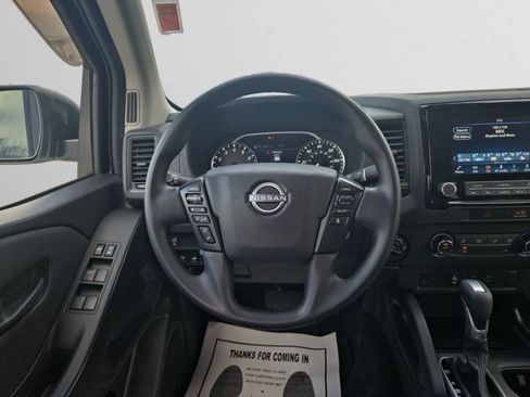 Used 2022 Nissan Frontier S w/ Technology Package image 12
