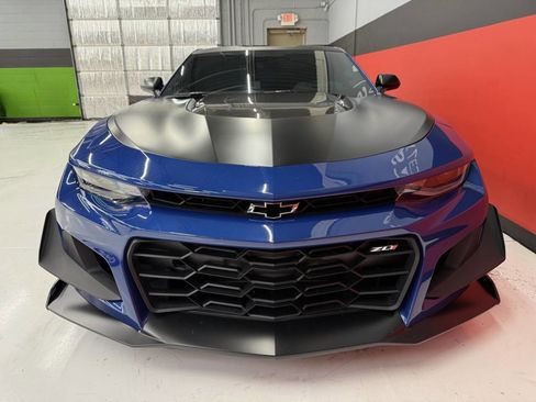 Used 2023 Chevrolet Camaro ZL1 image 38