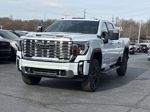 New 2026 GMC Sierra 2500 Denali w/ Denali Reserve Package AWD/4WD image 13
