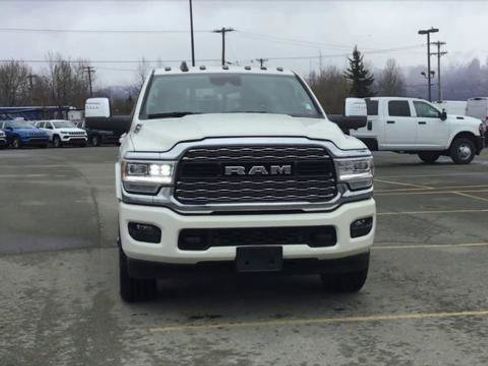 Used 2023 RAM 3500 Limited w/ Towing Technology Group image 3