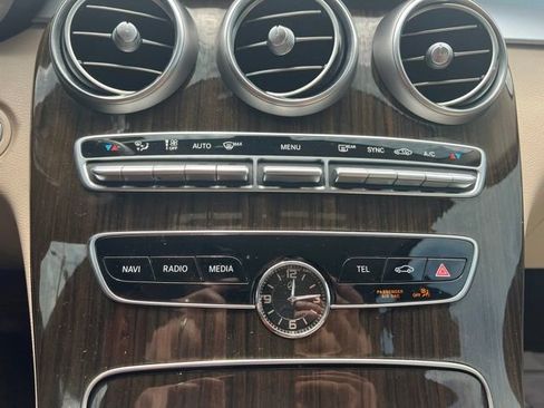 Used 2021 Mercedes-Benz C 300 Sedan w/ Premium Package image 10