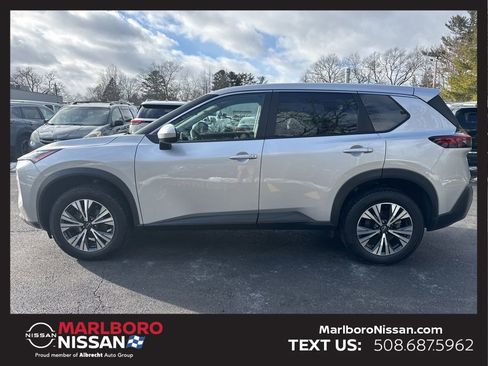 Certified 2023 Nissan Rogue SV image 4