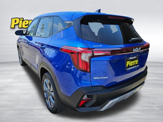 Used 2024 Kia Seltos LX AWD/4WD image 9