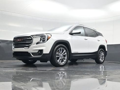 Used 2023 GMC Terrain SLT w/ Tech Package FWD image 54