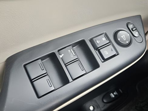 Used 2014 Honda Civic LX image 29