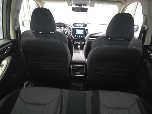 Used 2019 Subaru Forester Premium AWD/4WD image 12