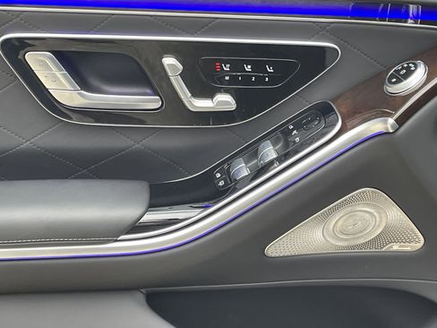 Certified 2024 Mercedes-Benz S 580e S 580e 4MATIC Sedan image 17