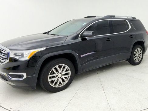 Certified 2017 GMC Acadia SLE image 4