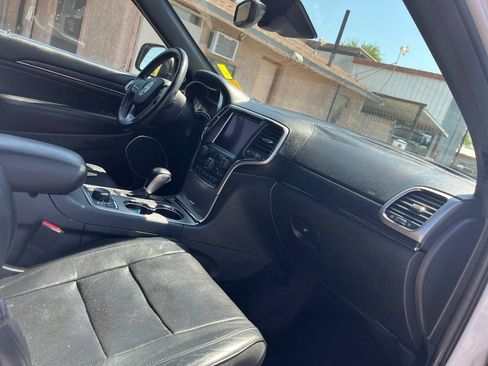 Used 2018 Jeep Grand Cherokee High Altitude AWD/4WD image 37