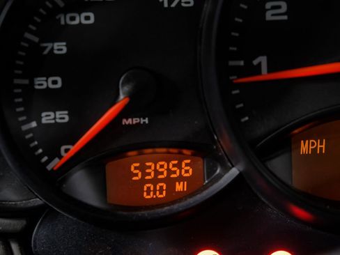 Used 2001 Porsche 911 Carrera RWD image 16