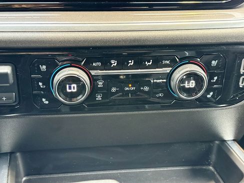 Used 2024 Chevrolet Silverado 1500 High Country w/ Midnight Edition image 16