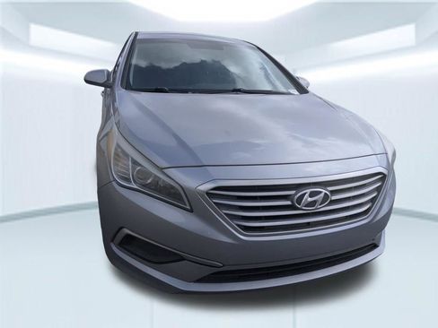 Used 2017 Hyundai Sonata SE image 5