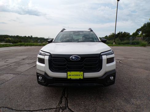 Used 2026 Subaru Outback Premium AWD/4WD image 8