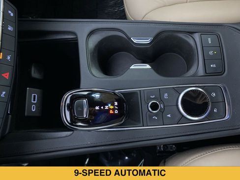 Certified 2024 Cadillac XT4 Premium Luxury w/ Active Safety Package AWD/4WD image 7