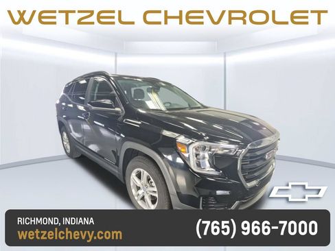 Used 2023 GMC Terrain SLE w/ Driver Convenience Package FWD image 1