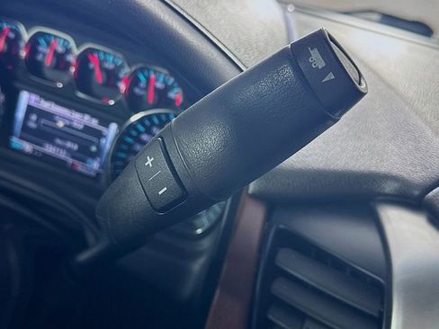 Used 2016 Chevrolet Tahoe LTZ image 19