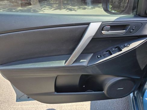 Used 2010 MAZDA MAZDA3 s Grand Touring FWD image 6