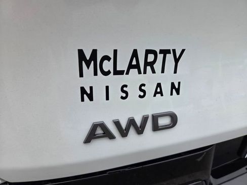 New 2026 Nissan Murano Platinum w/ Technology Package AWD/4WD image 17
