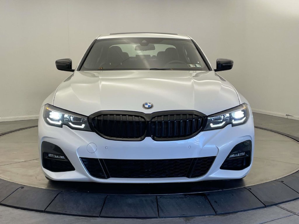 Used 2022 BMW 330i xDrive Sedan w/ M Sport Package AWD/4WD image 8