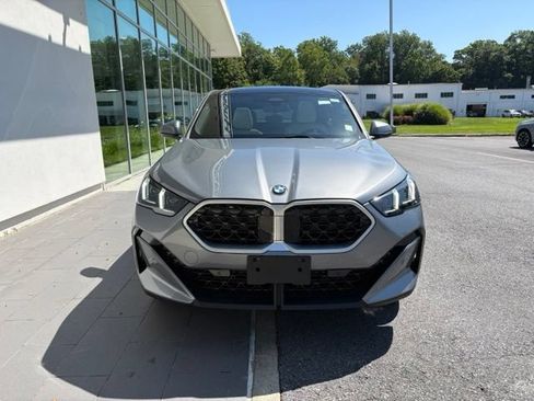 New 2026 BMW X2 xDrive28i w/ Convenience Package AWD/4WD image 4