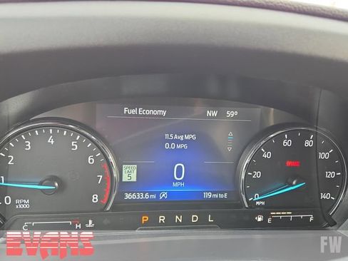 Used 2023 Ford Explorer XLT w/ Equipment Group 202A AWD/4WD image 5